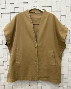 CHALECO OVER DENIM CAMEL