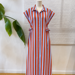VESTIDO RAYAS RAYAS CELESTES Y CALDERA LAZADA LATERALES