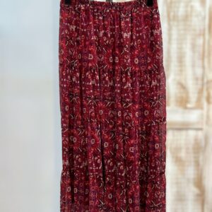 FALDA LARGA COLOR VINO CARMEN