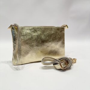 CLUTCH DE PIEL DORADO